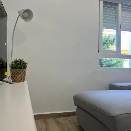 Escanuela Apartament *